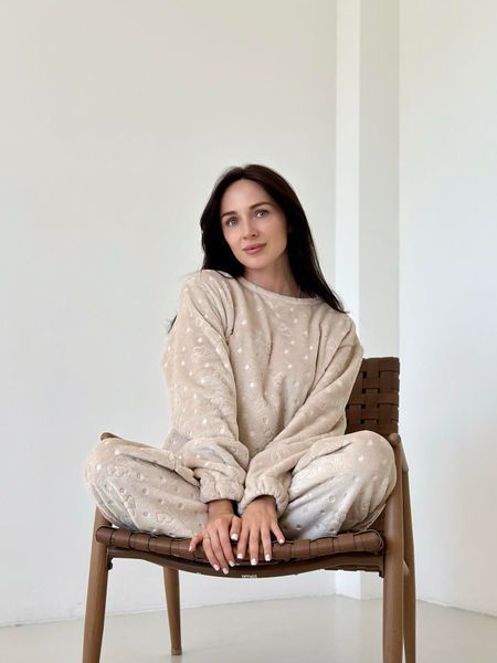 Домашня тепла піжама Серця з велсофта беж на гумці VEL023L-XL фото
